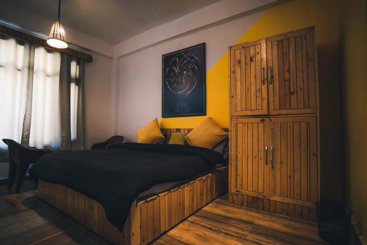 Whoopers Hostel Kasol Bagian luar foto