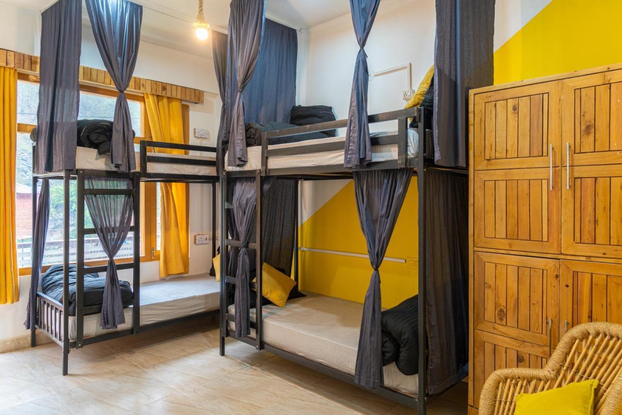 Whoopers Hostel Kasol Bagian luar foto