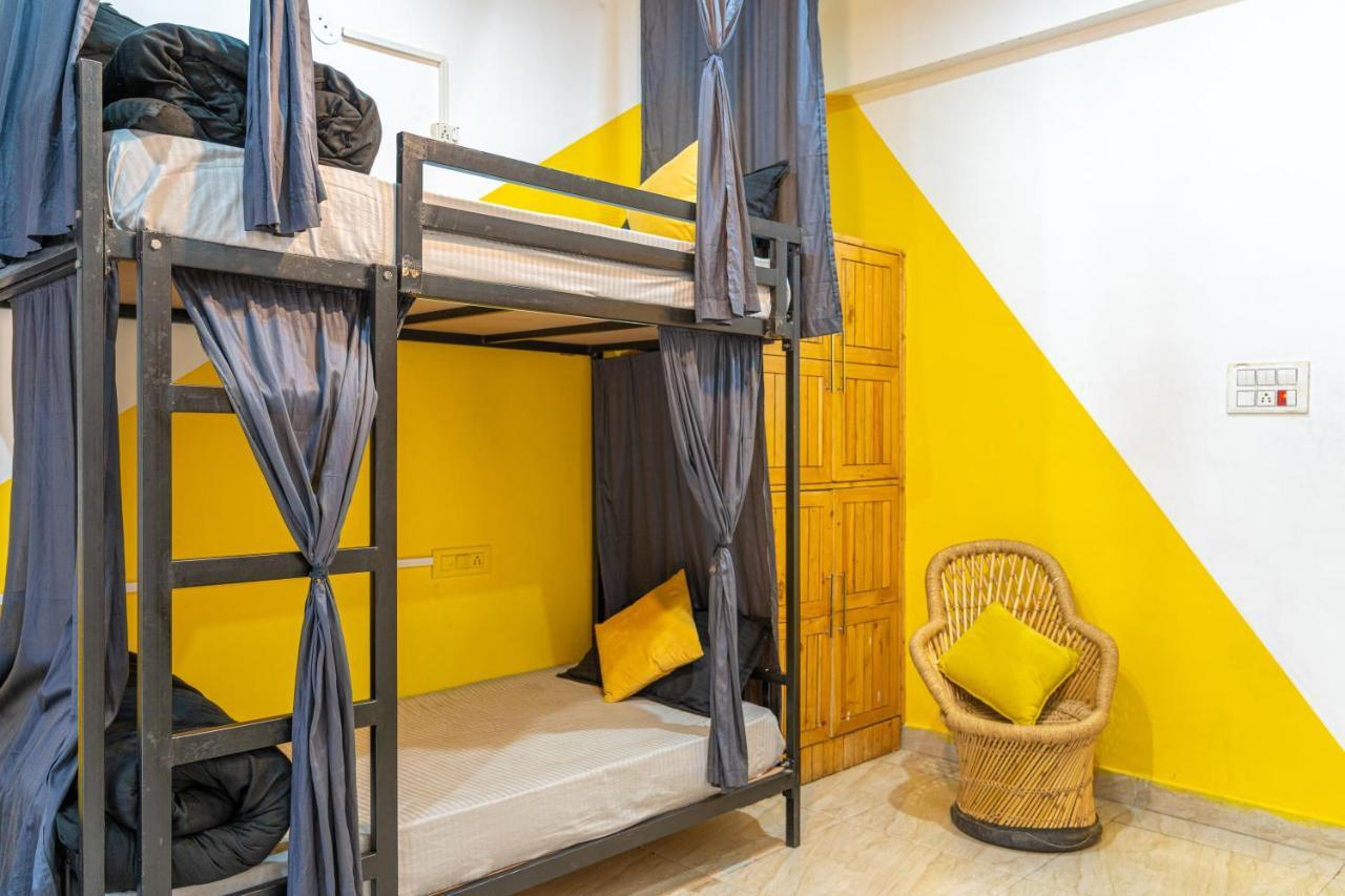 Whoopers Hostel Kasol Bagian luar foto